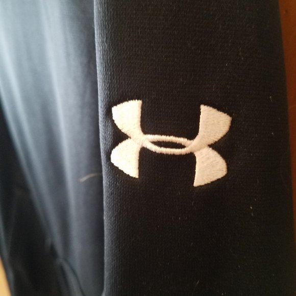 Under Armour Coldgear Infrared crew neck sweatshirt, Medium, Black, Front Pocket - Picture 5 of 9